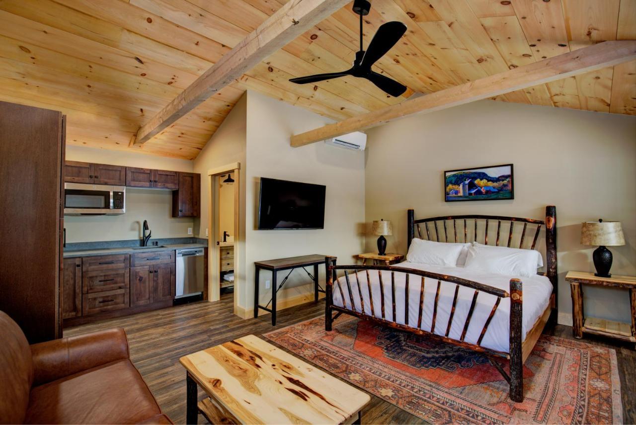 The Lodge By Sunapee Stays מראה חיצוני תמונה